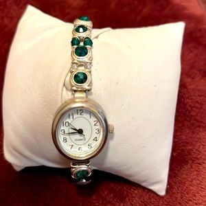 Crystal green watch with silver